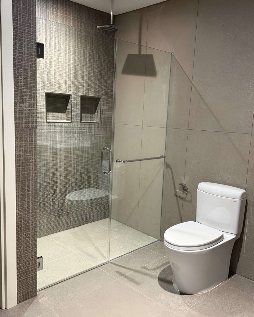 757D8B37-C766-4C56-9351-B98F911CDC81