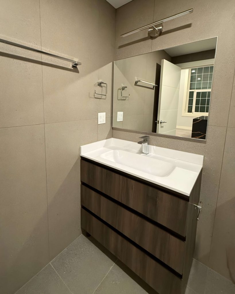 8F47E935-54FB-4269-9B6A-C057C3195EE4