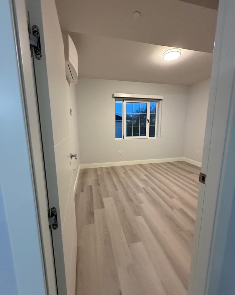 AA6FC017-C87A-45D0-A066-772798AC05EE