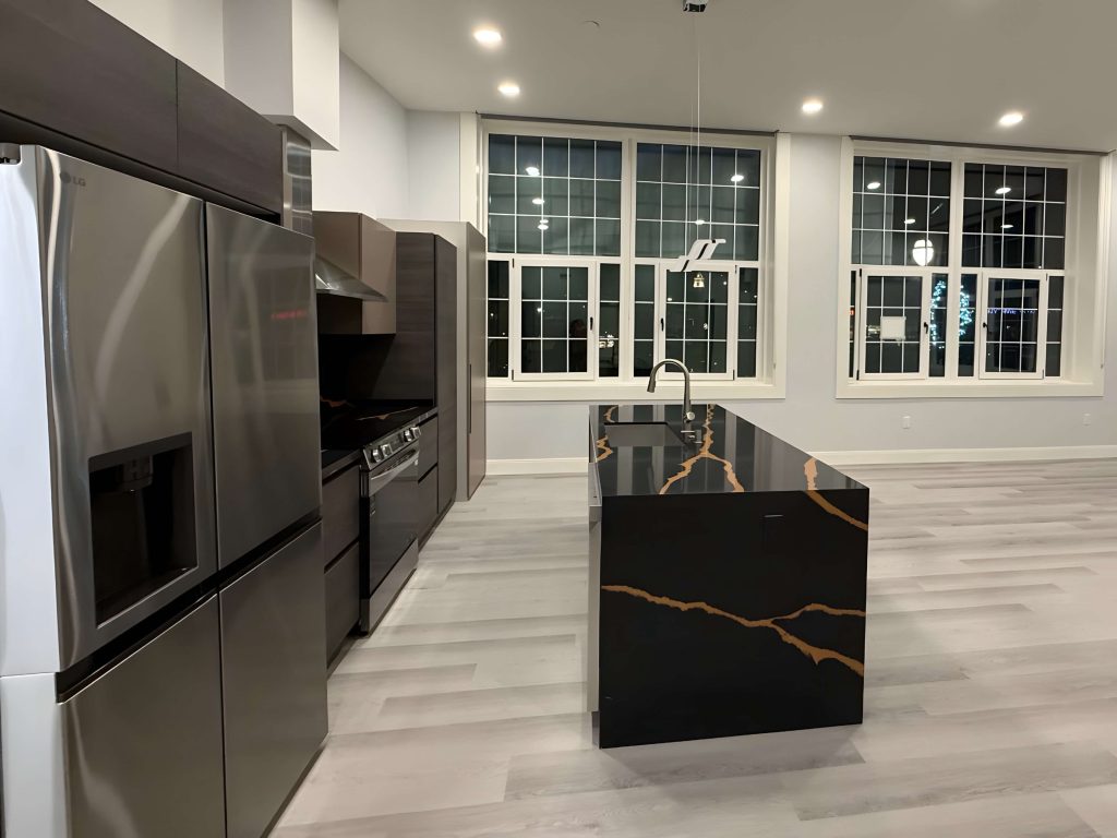 CC070070-1A37-4613-9972-2D629E3C0477