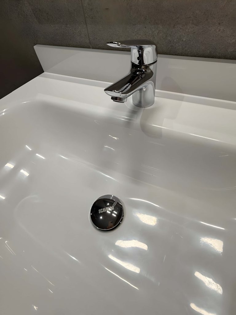 E492BA1C-9FBD-4821-9A69-1D289B9BFF92